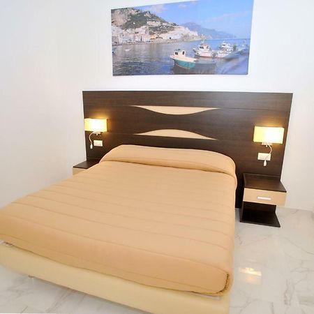 Dipino Accommodation Майори Екстериор снимка