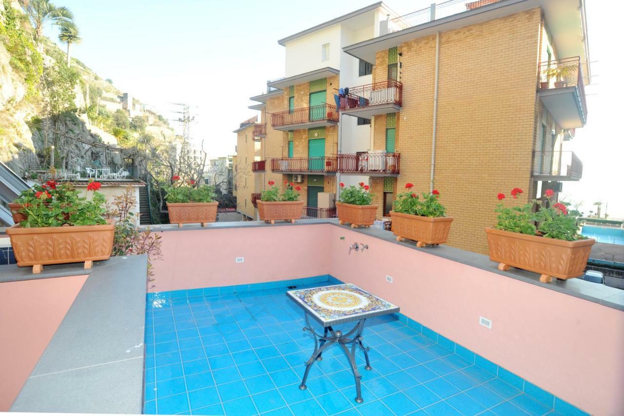 Dipino Accommodation Майори Екстериор снимка
