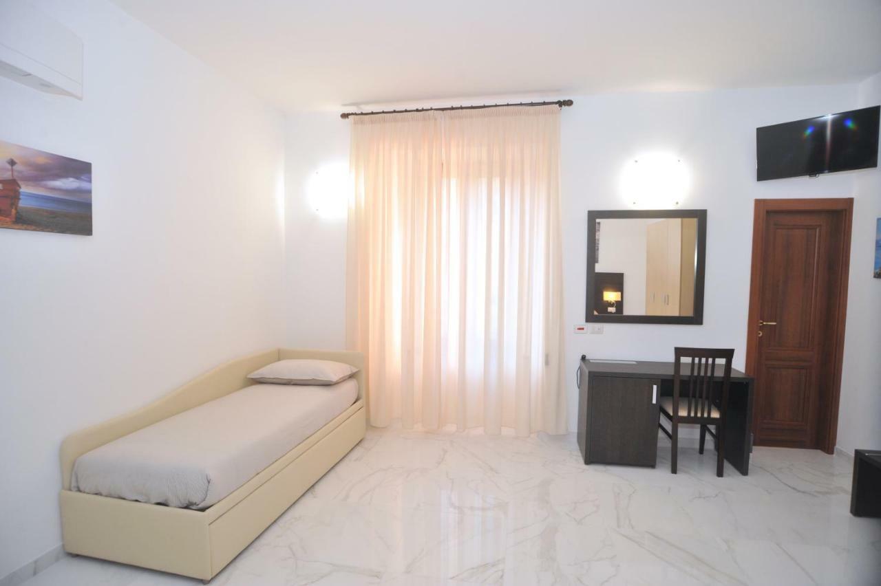 Dipino Accommodation Майори Екстериор снимка