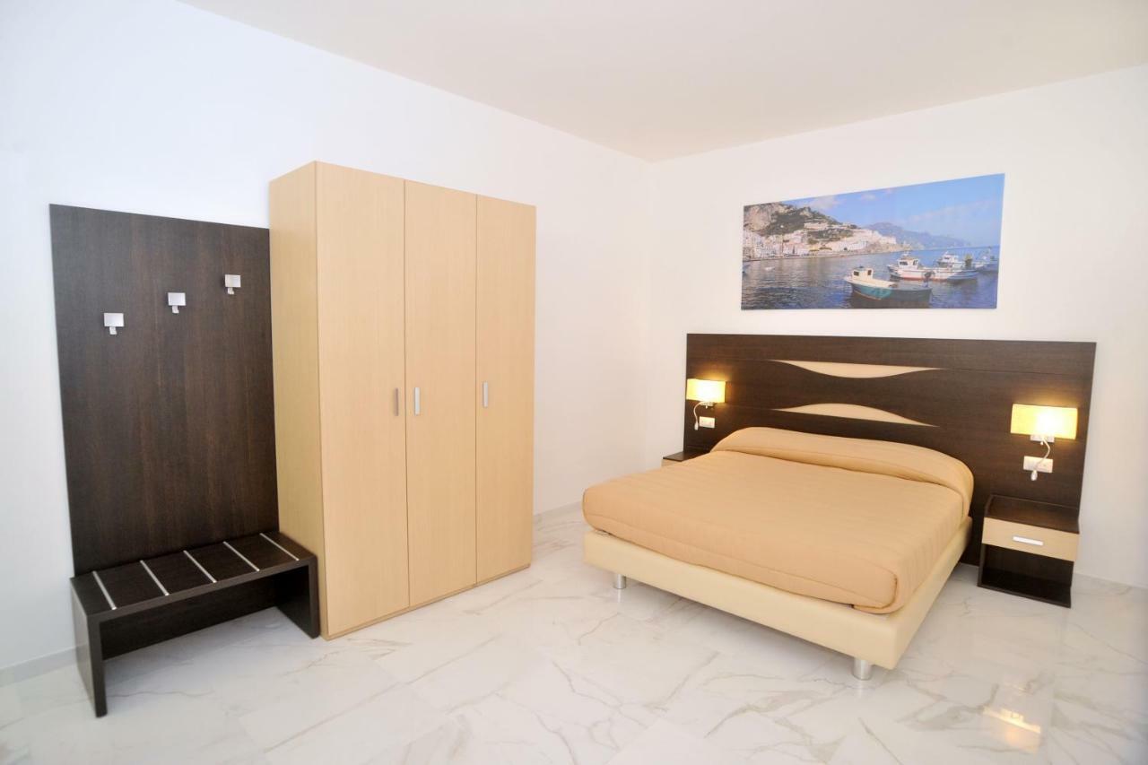 Dipino Accommodation Майори Екстериор снимка