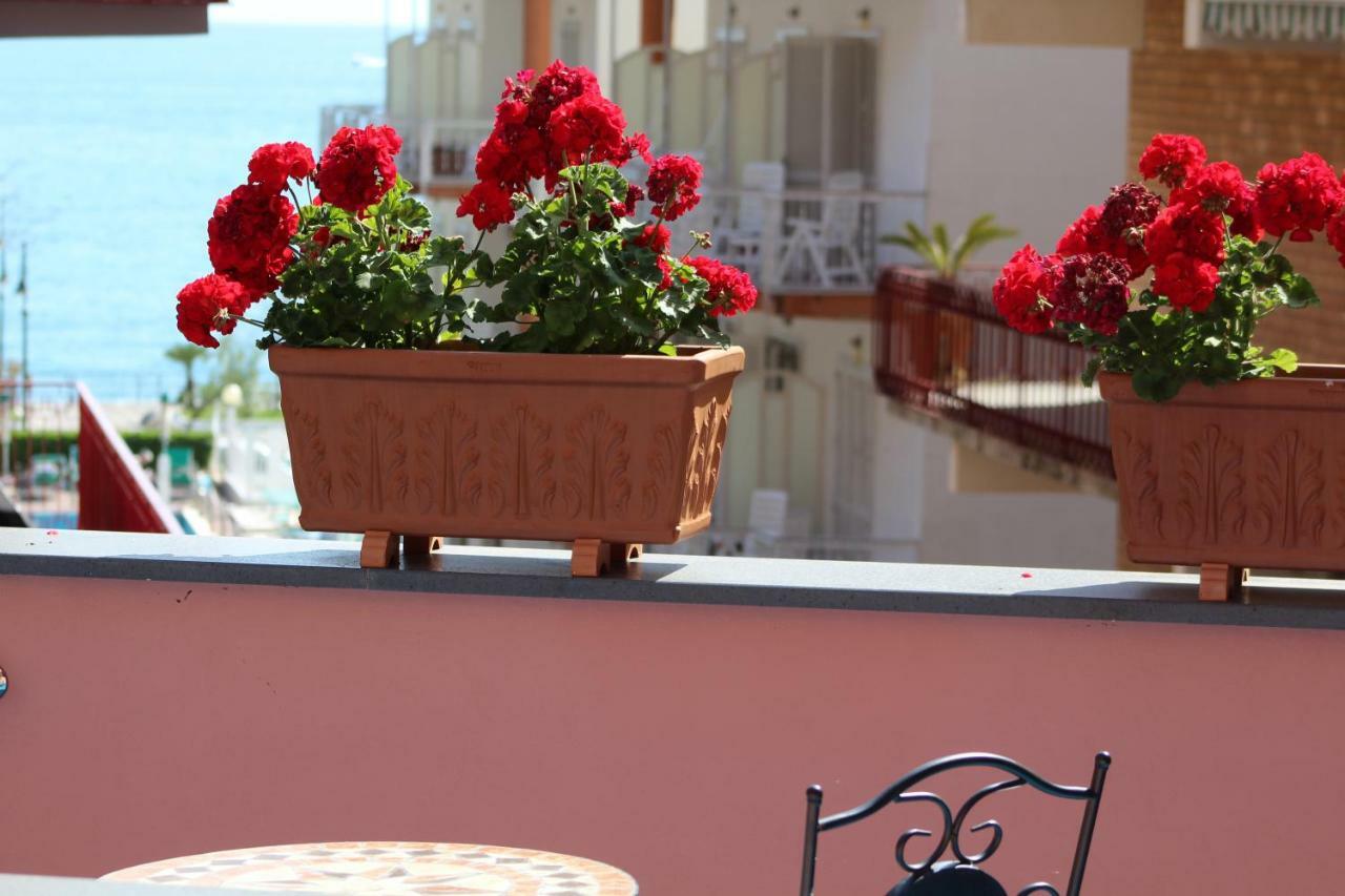 Dipino Accommodation Майори Екстериор снимка
